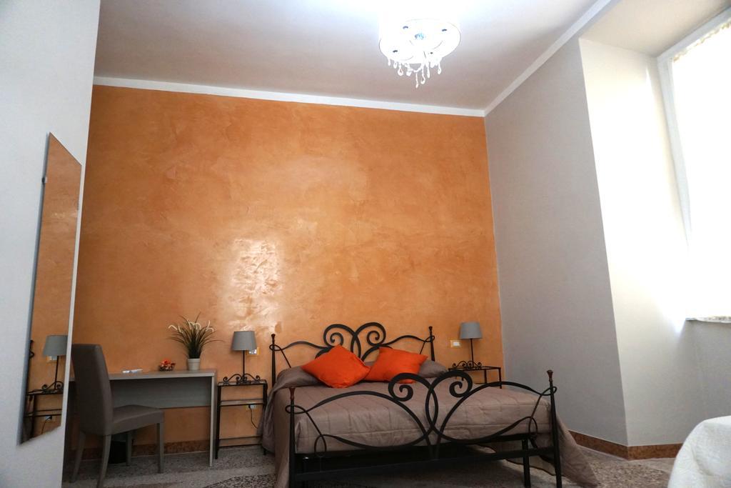 Residence Stendhal Guest House Civitavecchia Bagian luar foto