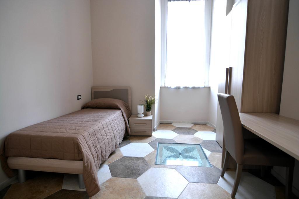 Residence Stendhal Guest House Civitavecchia Bagian luar foto