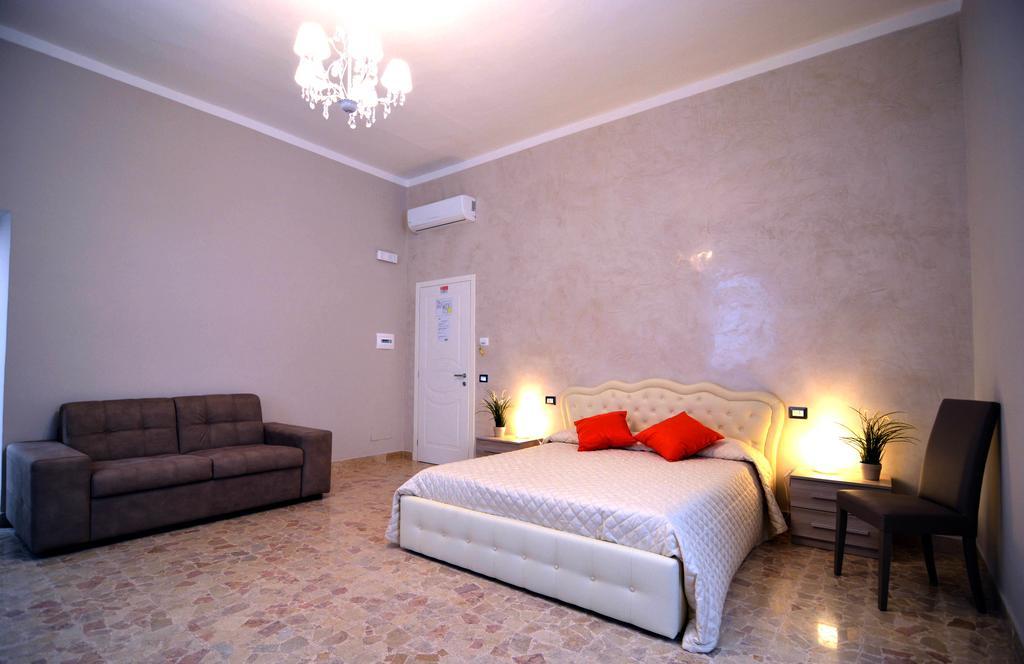 Residence Stendhal Guest House Civitavecchia Bagian luar foto