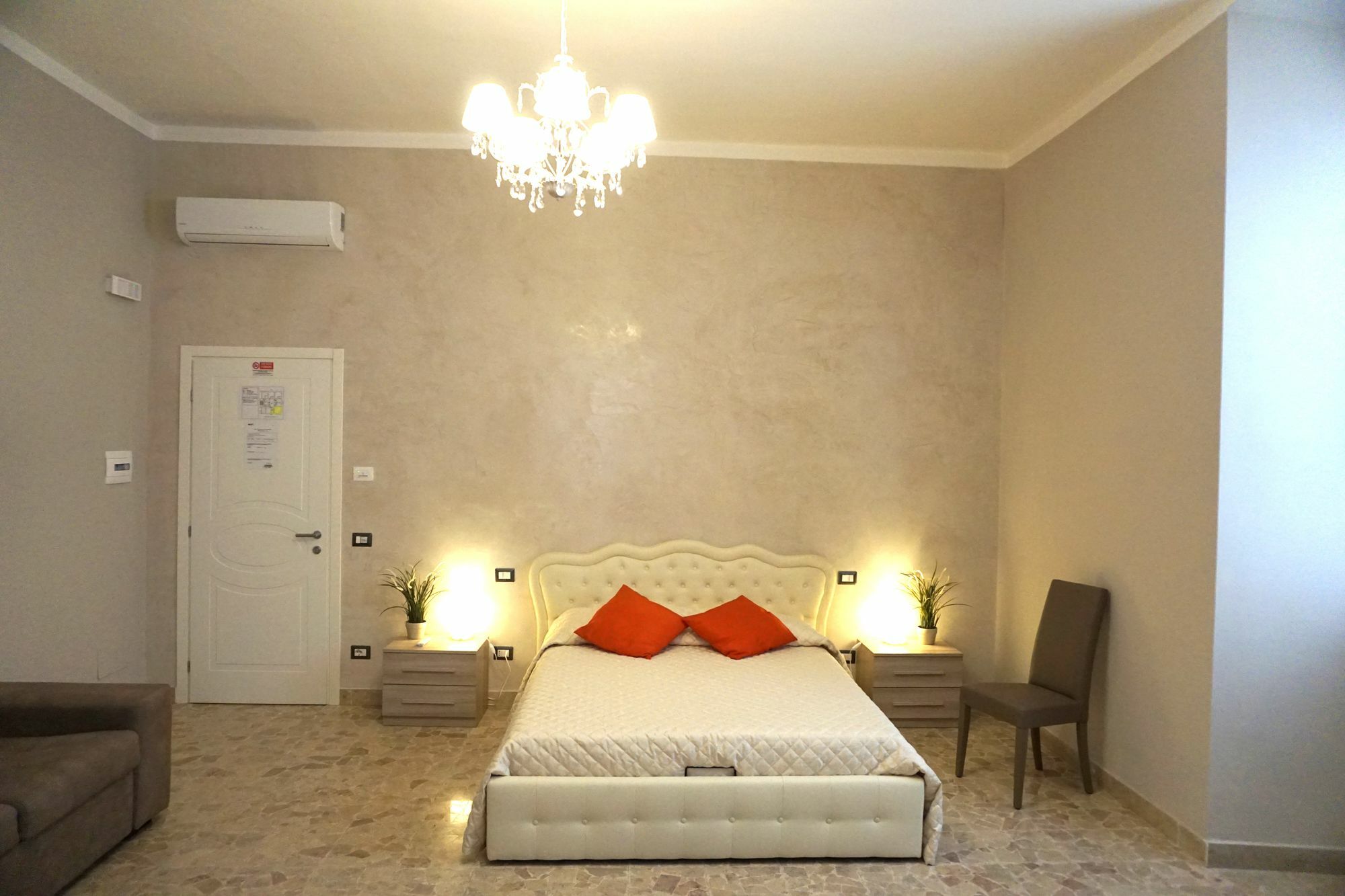 Residence Stendhal Guest House Civitavecchia Bagian luar foto