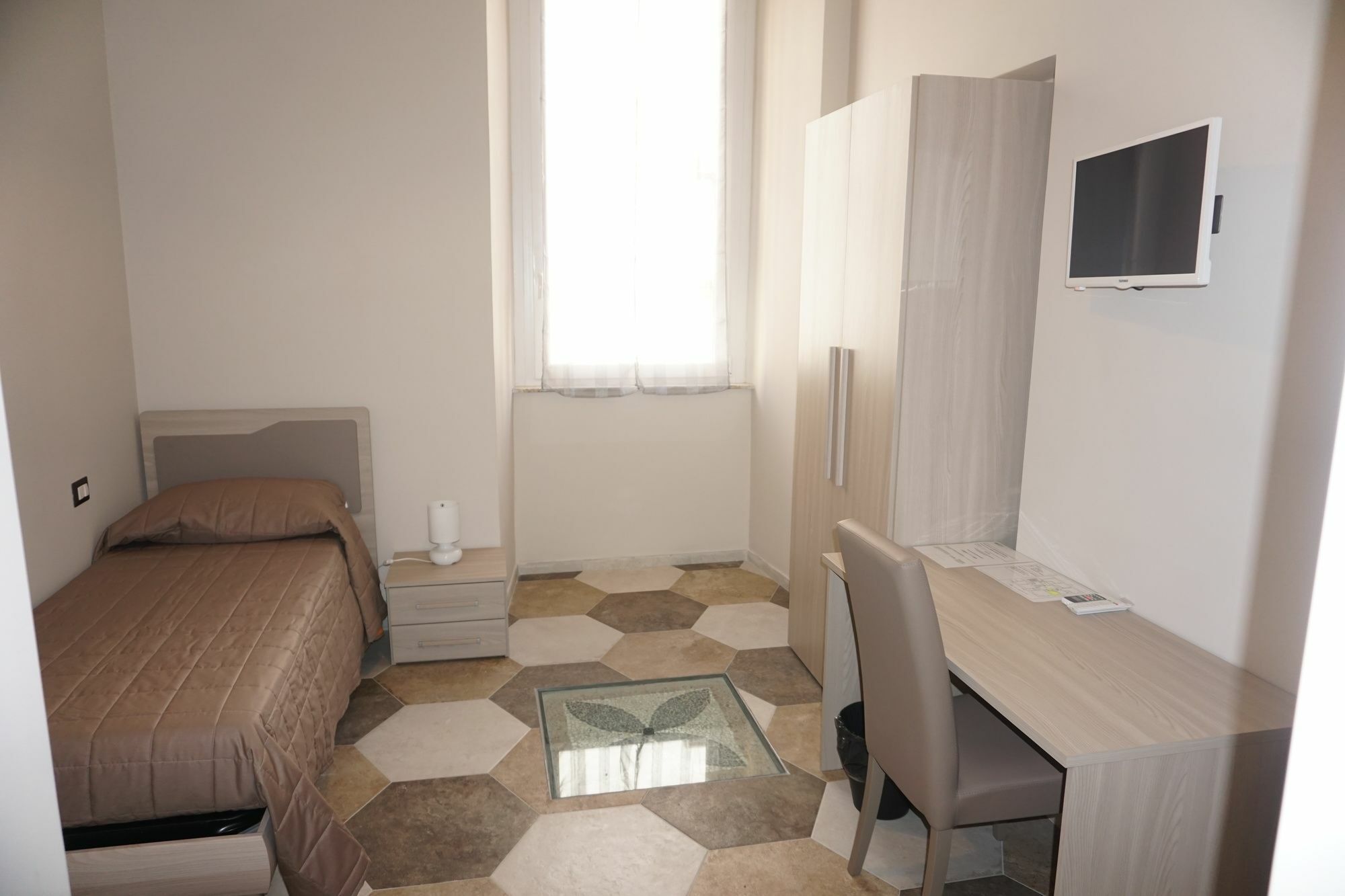 Residence Stendhal Guest House Civitavecchia Bagian luar foto
